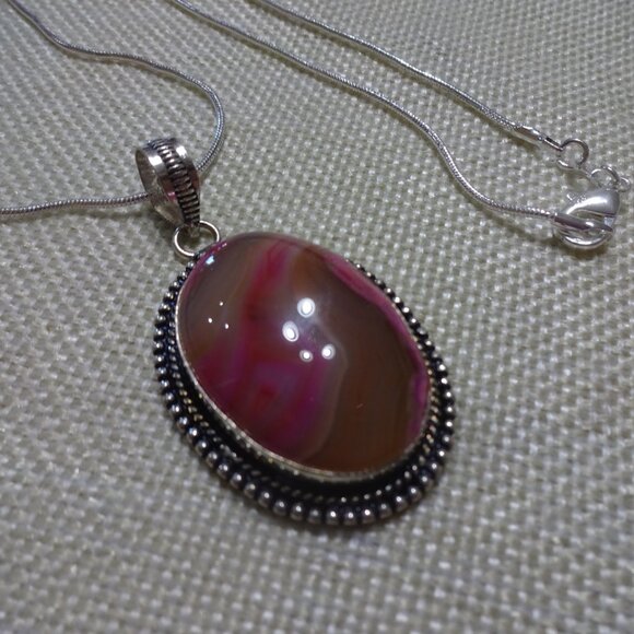 Beautiful PINK BOTSWANA AGATE Handmade Sterling 925 Pendant/Chain #388C - Picture 3 of 3